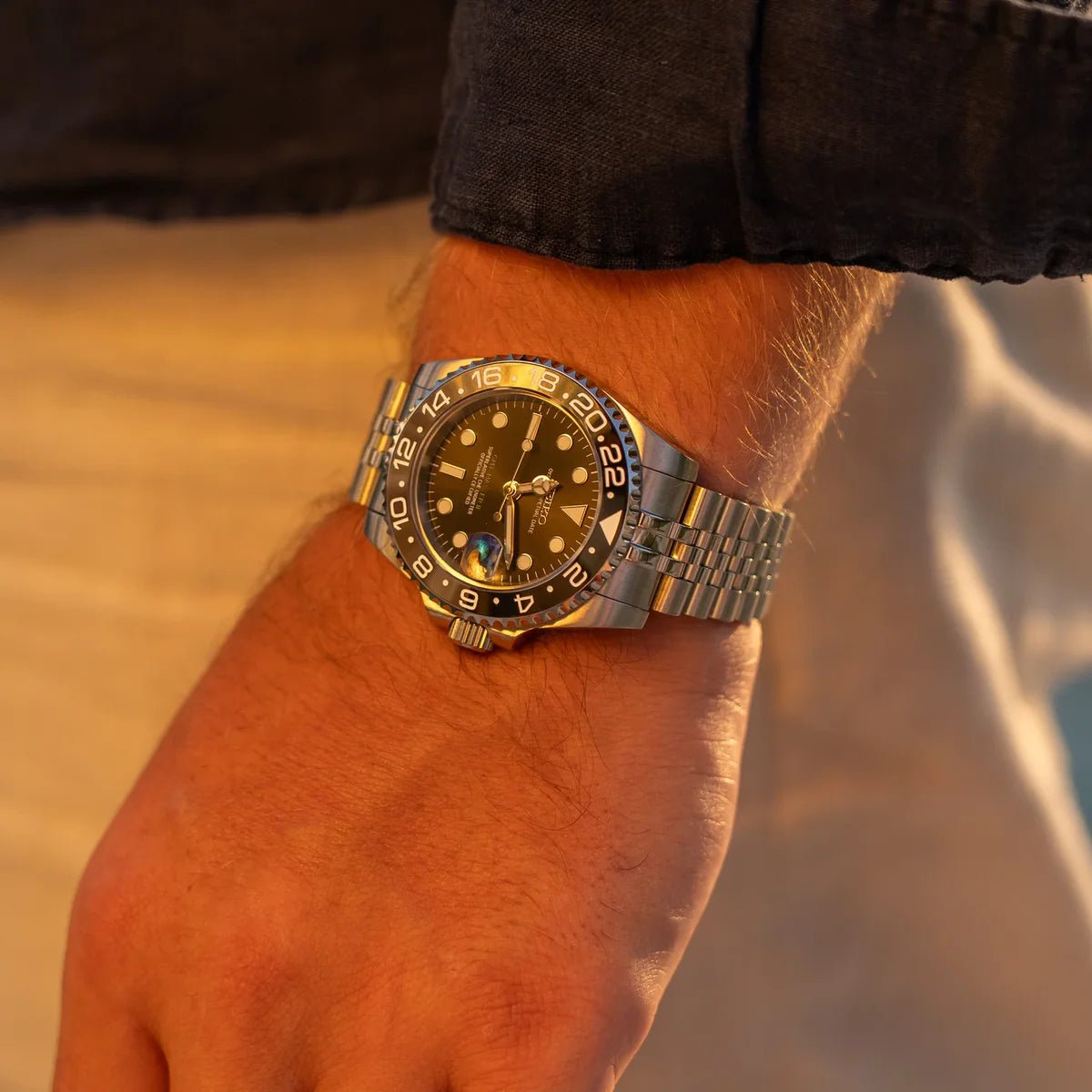 Seiko Mod GMT | Bruce Wayne - TWTwatches