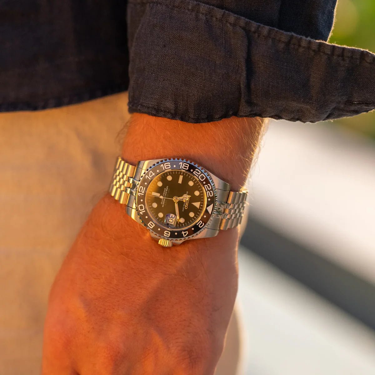 Seiko Mod GMT | Bruce Wayne - TWTwatches