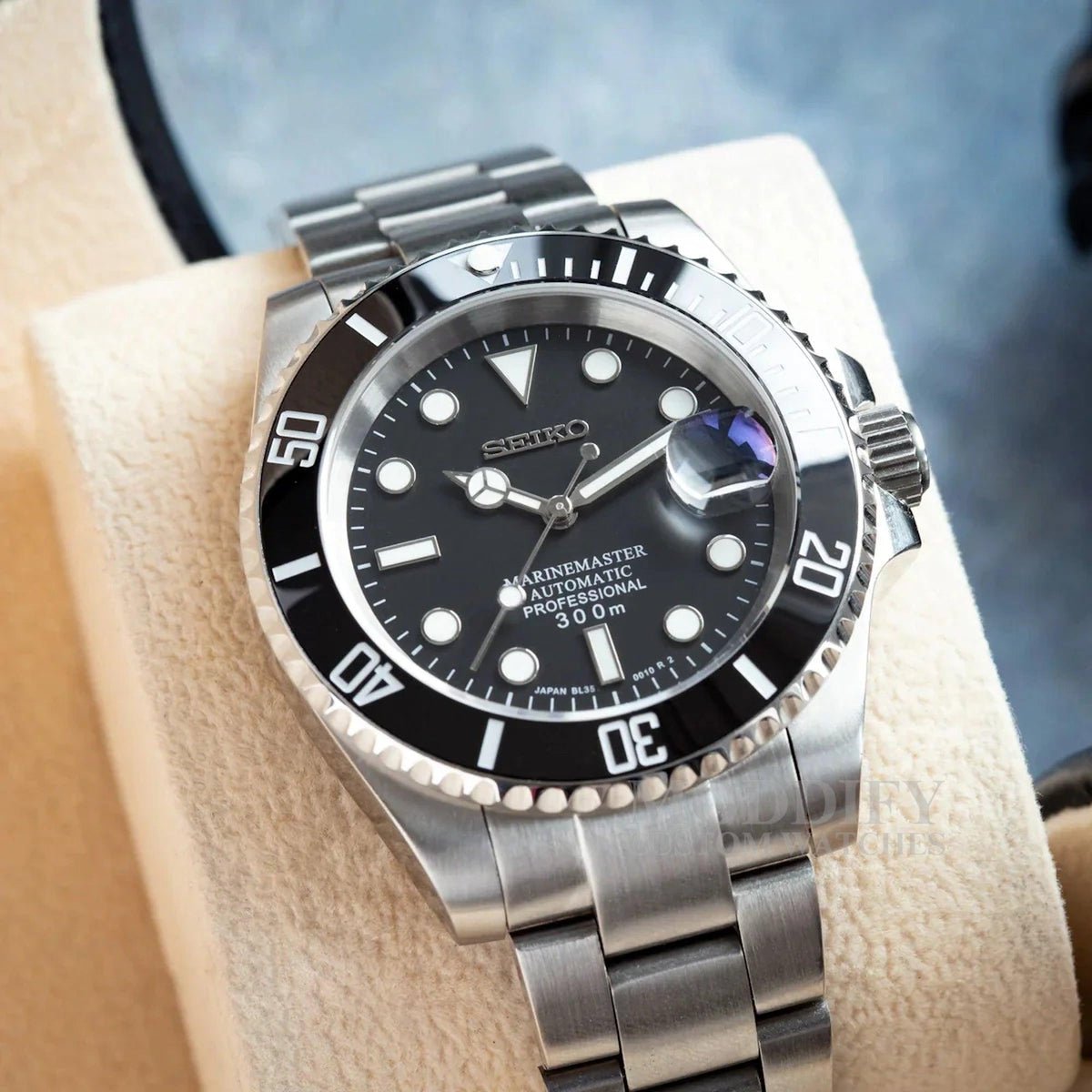 Seiko Mod Submariner Classic | Silver - TWTwatches