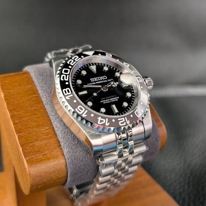 Seiko Mod GMT | Bruce Wayne - TWTwatches